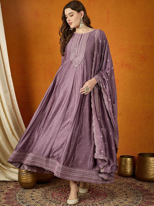 Women Embroidered Anarkali Gown